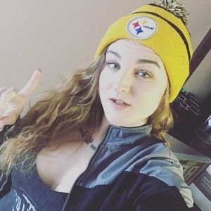 Meet your Posher, Cece